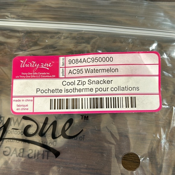 Thirty-one monogrammed watermelon bag - Picture 4 of 5